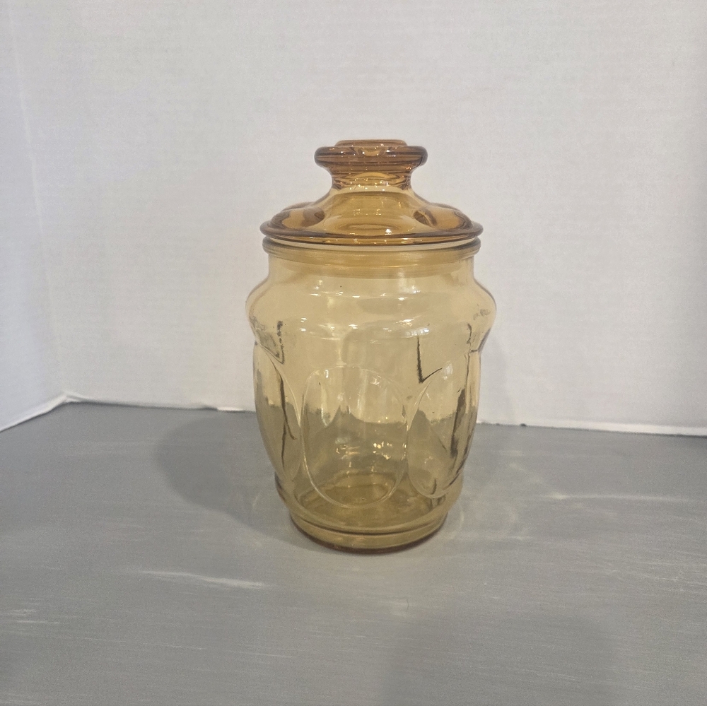 Vtg L.E. Smith Apothecary Canister Jar Amber Glass 8 Inch Tall Lid Thumbprint